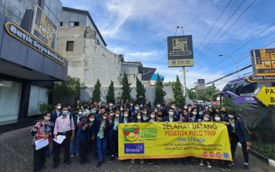 Kunjungan Industri Bakso Sehat Bakso Atom  Siswa SMK Strada Budi Luhur